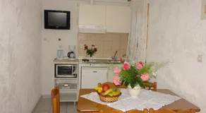 Prasoudopetra - Image 4