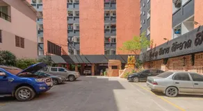 Infinite Hotel - Image 4
