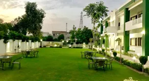 Hotel Whistling Greens - Image 3