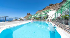 Los Veleros Apartments - Image 3