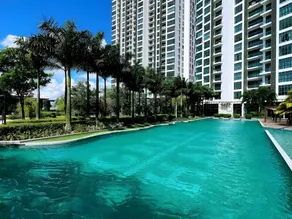 GreenHaven High Level 1BR 6pax, PetFriendly I Unblock Pool View, Netflix & Coway I Permas CIQ - Image 4
