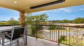 Bribie Escape, Top Floor Unit with Waterviews - Image 4