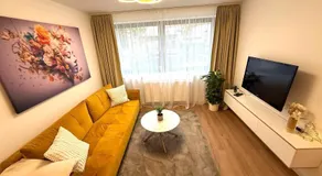 Moderne, komplett eingerichtete Wohnung mit Parkplatz & 24h Check-in - Image 2