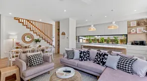 Barwon Heads Pool Retreat Brand New with Heated Pool 5 bedroom 3bath Lift Sleeps 10 Aircon Heating Fireplace Garage - Image 3