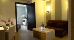 Kristonia Hotel Suites - Image 2