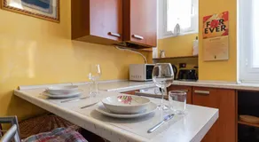 Shanti Apartment - Image 5