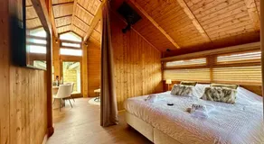 Chalet Olive - Image 2