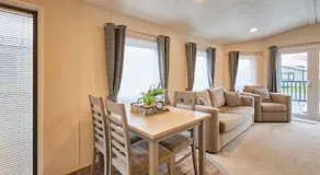 Host & Stay - Peel Lodge - Image 3