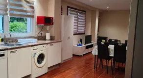 Casa con piscina y jacuzzi - Image 3