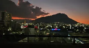 Dpto Entero Moderno Zona MTY Centro Alberca KS Bed - Image 5