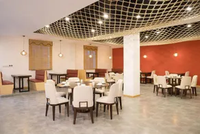 Floral Hotel·Fairy Mountain Night Banquet Inn - Image 3