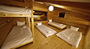 Tombi Lodge - Image 2