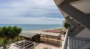 SEAFRONT SUITE 5 Stars - Comfortable Apartment - Image 4