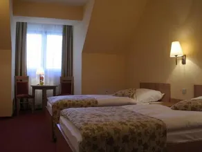Ski Hotel - Image 3