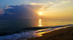 Kunam Beach Rest Inn - Image 3