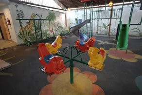 HOTEL ROYAL GARDEN - Image 5