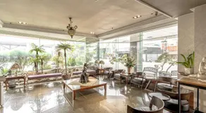 Fortune Hotel - Image 2