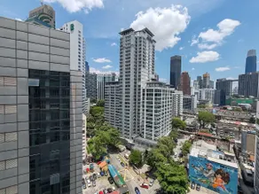 10 Jalan Alor Pavilion Bukit Bintang 2R2B 8 Pax - Image 5
