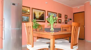 AleCarly Home - Image 2