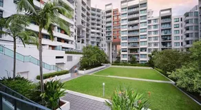 Modern 2BR Apt with Parking Walk to ICC & CBD & Darling Harbour & Chinatown - Image 4