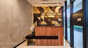 Blue Wing Apartments - Image 4