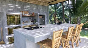 Eco Sustainable Bungalow 10 min Walk from Beach - Image 3