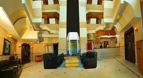 Royal Omars - Image 2