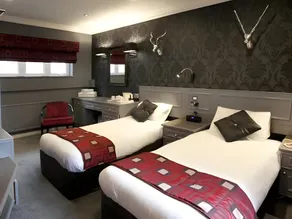 St James Hotel - Image 5