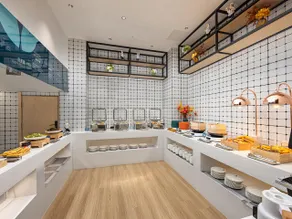 Country Inn & Suites by Radisson Lanzhou West Station Old Street Huanghelou - Image 4
