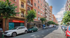 Elcano Urban Class Vivienda Turística reformado con wifi - Image 4