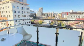 DEKO Apartments & Studios Near Palas Mall - Parking Option - Image 4