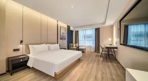 Ibis Styles Hangzhou Fuyang Fuchunjiang - Image 2