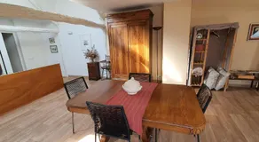 APPARTEMENT DE CHARME AU COEUR DE NEVERS - Image 3