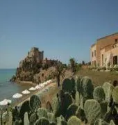 Falconara Charming House and Resort - Image 4
