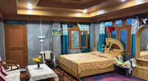 Zolang Homestay Yulla - Image 2