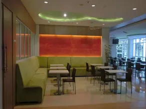 IZI Hotel - Image 5