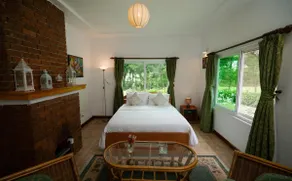 The Seven Oaks - Image 2