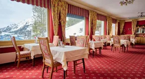 Heart Hotel Aurora - Image 3