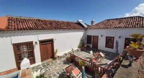 Sea view apartment in San Cristóbal de La Laguna - 70 sqm - Image 2