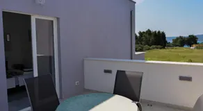 Honey Apartment - Image 5