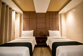ECL Resort Hotel Boracay - Image 2