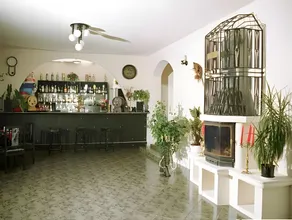Hotel Pod Dębami - Image 4
