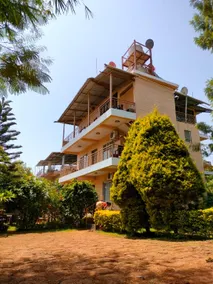 Relax Inn Bungalow - Image 3