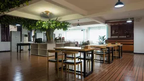Luzhou Panda Theme Hotel (Shuijinggou Zhuzi Street Branch) - Image 3