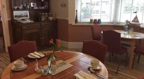 Highfield Guest House - Image 3