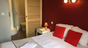 Cafe Hotel du Theatre - Image 2
