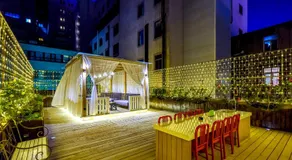 Heye Youth Hostel - Xian Bell Tower - Image 4
