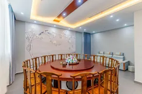 Huameishi Homestay (Huoshan Foziling Yingjia Wine Industry Store) - Image 3
