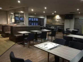 Castlefield Hotel - Image 2