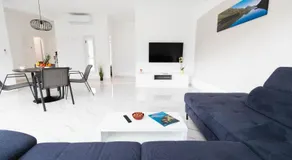 House Bartulovic -Lucia Apartment with sea view - Image 2